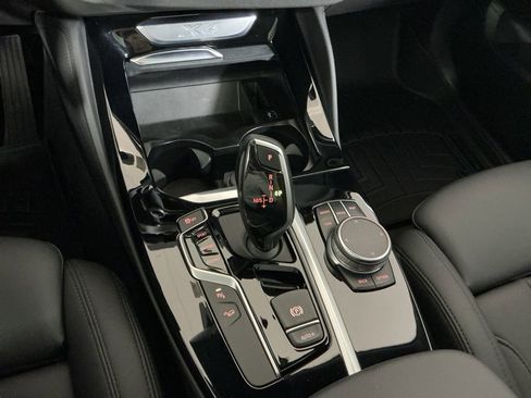 Certified 2021 BMW X4 xDrive30i w/ Convenience Package 3 image 4