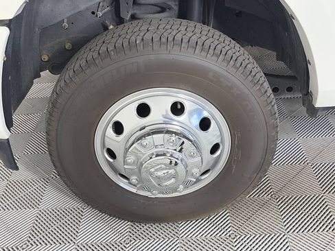 Used 2020 RAM 3500 Laramie AWD/4WD image 8