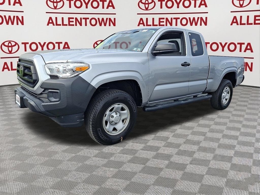 Used 2022 Toyota Tacoma SR RWD image 3