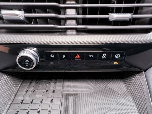 Used 2025 Ford Explorer ST w/ Sun And Sound Package image 23