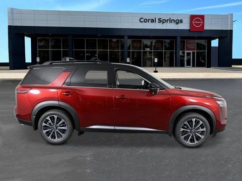 New 2026 Nissan Pathfinder Platinum w/ Cargo Package FWD image 6