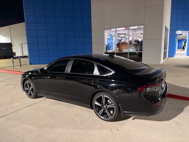 Used 2024 Honda Accord Sport image 23