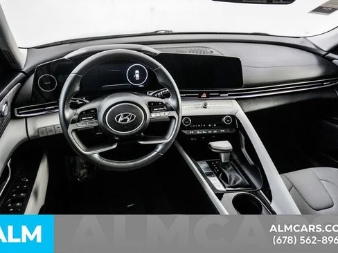 Used 2023 Hyundai Elantra Limited FWD image 20