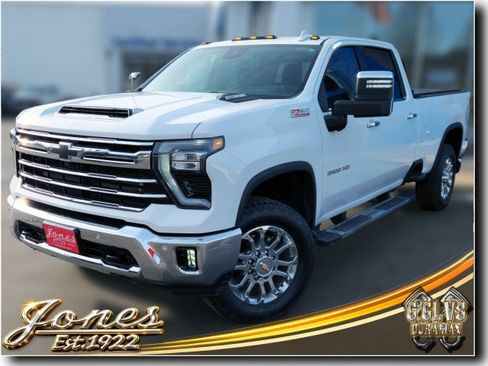 Used 2024 Chevrolet Silverado 3500 LTZ w/ LTZ Premium Package image 1