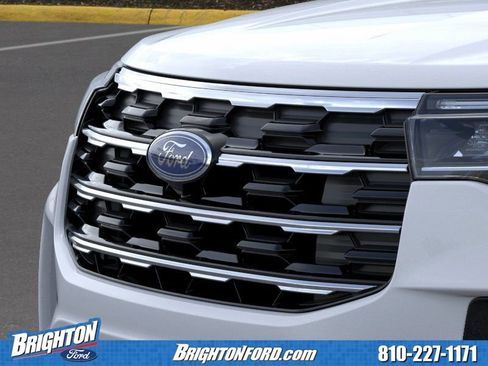 Used 2026 Ford Explorer Active w/ Active Comfort Package AWD/4WD image 18