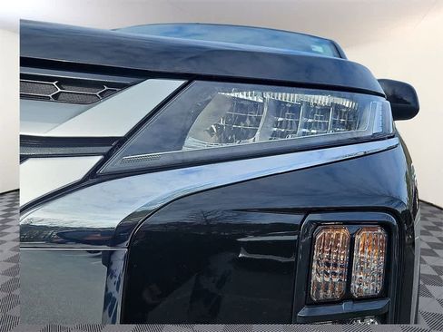 Used 2022 Mitsubishi Outlander Sport SE image 7