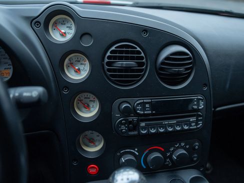 Used 2006 Dodge Viper SRT-10 image 16