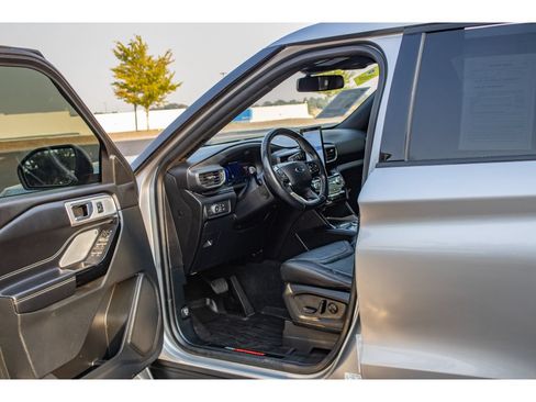Used 2021 Ford Explorer ST w/ ST Street Pack AWD/4WD image 29