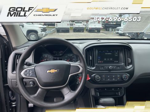 Used 2019 Chevrolet Colorado W/T w/ WT Convenience Package AWD/4WD image 16