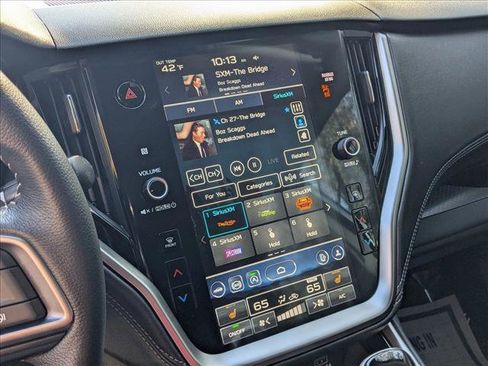 Used 2025 Subaru Outback Premium image 20