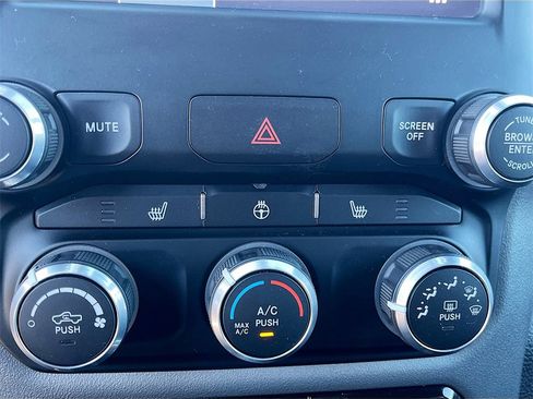 Used 2024 RAM 1500 Big Horn w/ Trailer Tow Group image 29