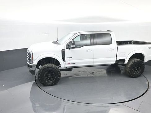 New 2026 Ford F250 Lariat w/ Lariat Ultimate Package image 21