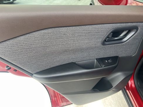 Certified 2023 Nissan Rogue S image 10