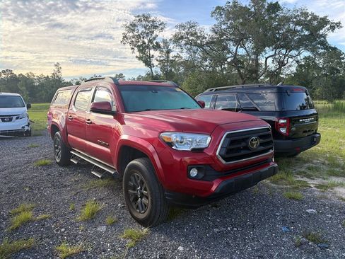 Used 2023 Toyota Tacoma SR5 RWD image 3