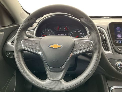 Used 2024 Chevrolet Malibu LT image 15