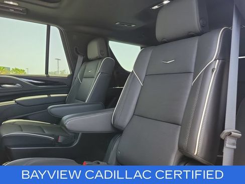 Certified 2024 Cadillac Escalade Sport AWD/4WD image 33