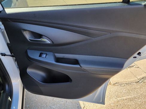 New 2026 Buick Envista Avenir image 38