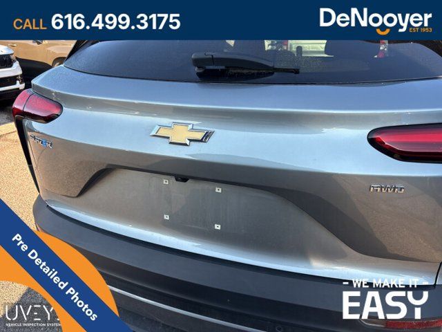 Used 2024 Chevrolet Blazer EV LT AWD/4WD image 10
