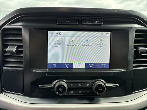 Used 2022 Ford F150 XL w/ Equipment Group 101A High AWD/4WD image 19