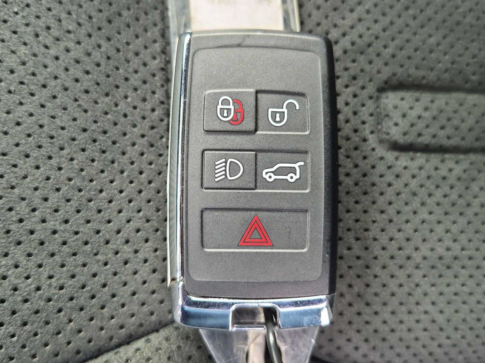 Used 2024 Land Rover Defender 110 Carpathian Edition AWD/4WD image 38