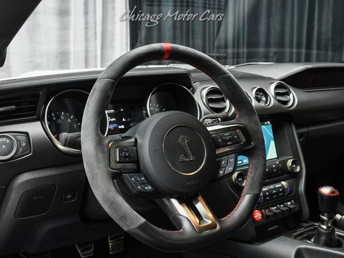 Used 2017 Ford Mustang Shelby GT350R w/ GT350R Equipment Group 920A image 9