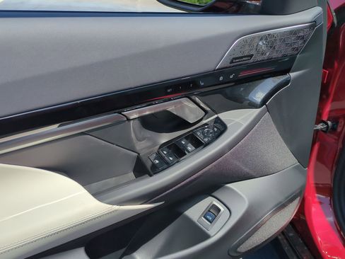 Certified 2026 BMW 530i 530i w/ M Sport Package image 15