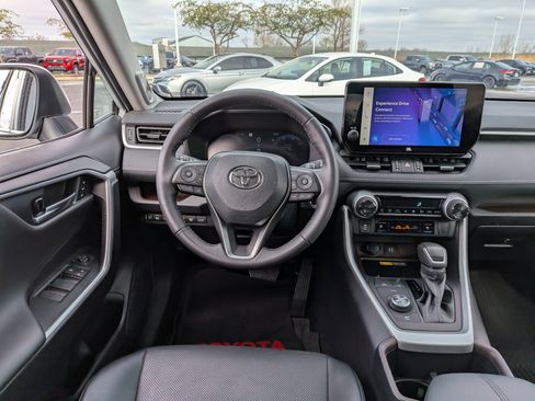 Used 2024 Toyota RAV4 Limited w/ Advanced Technology Package image 28