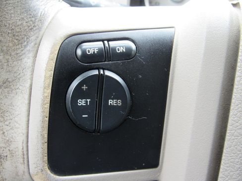 Used 2009 Ford F250 XL AWD/4WD image 22