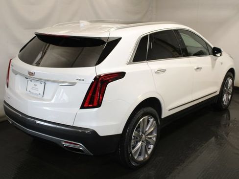 Certified 2024 Cadillac XT5 Premium Luxury AWD/4WD image 4