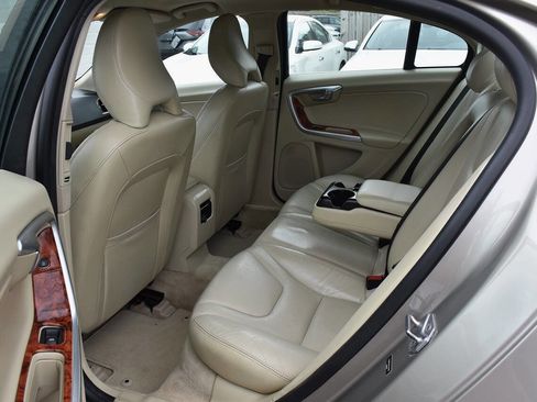 Used 2015 Volvo S60 T5 Premier FWD image 13