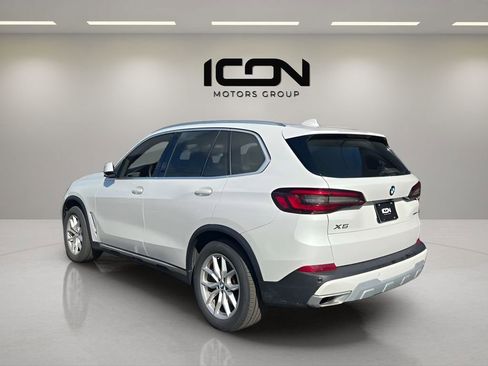 Used 2021 BMW X5 xDrive40i w/ Premium Package 2 AWD/4WD image 3