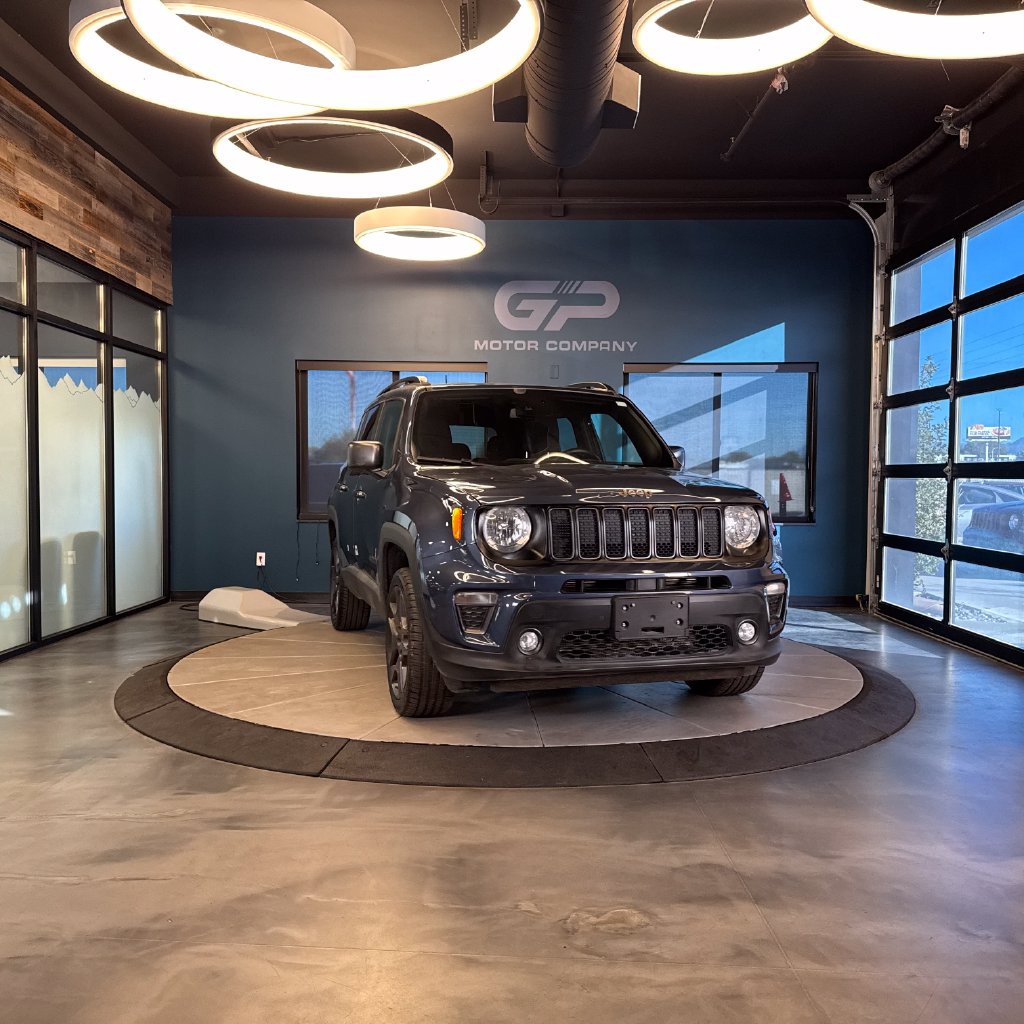 Used 2021 Jeep Renegade Latitude AWD/4WD image 1