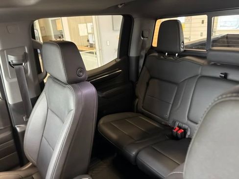 Used 2023 Chevrolet Silverado 1500 LTZ w/ LTZ Premium Package AWD/4WD image 16