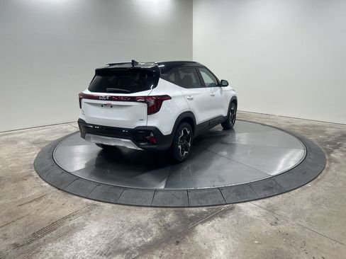 New 2026 Kia Seltos S image 5