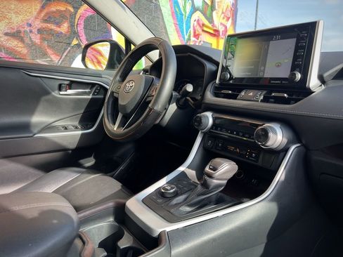 Used 2019 Toyota RAV4 Limited w/ Cold Weather Package image 24