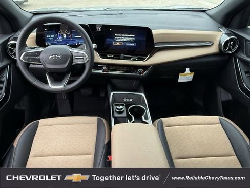 Used 2026 Chevrolet Equinox ACTIV w/ LPO, Floor Liner Package FWD image 11