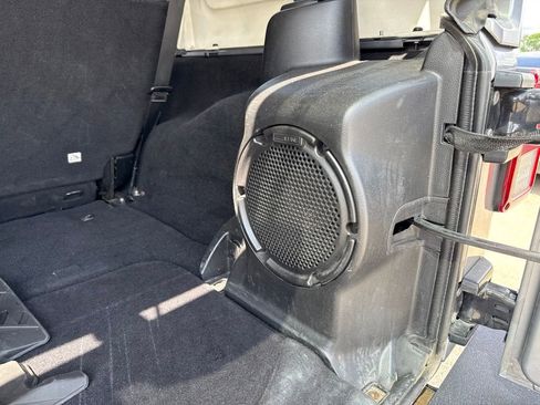 Used 2013 Jeep Wrangler Unlimited Sahara w/ Connectivity Group AWD/4WD image 49