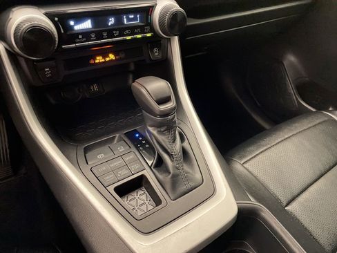 Used 2023 Toyota RAV4 LE image 18