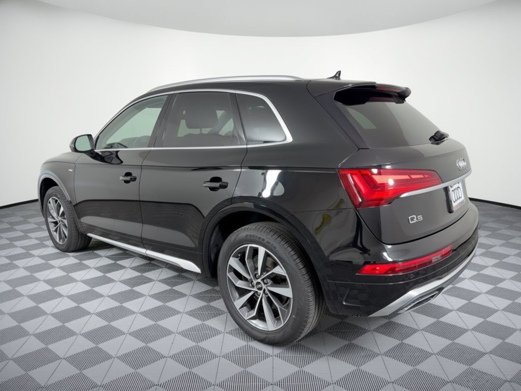 Certified 2024 Audi Q5 2.0T Premium AWD/4WD image 3
