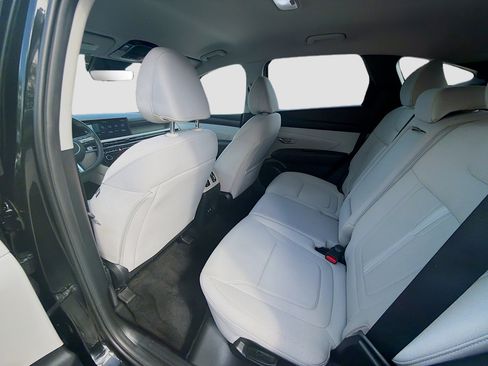 Used 2025 Hyundai Tucson SEL image 24