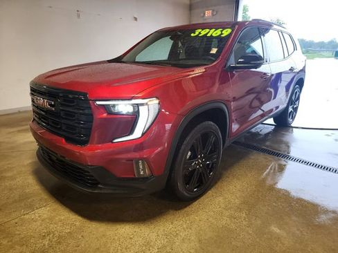 Certified 2024 GMC Acadia Elevation w/ Black Edition AWD/4WD image 8