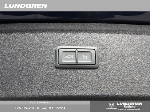 Used 2023 Audi Q5 2.0T Premium w/ Convenience Package image 44