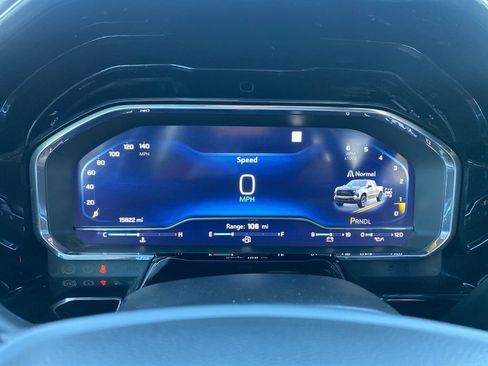 Used 2022 Chevrolet Silverado 1500 LT Trail Boss image 31