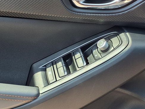 New 2025 Subaru Crosstrek 2.5i Limited w/ Crosstrek Mirror Package image 15