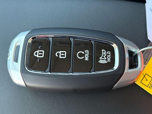 New 2026 Hyundai Venue SEL FWD image 52