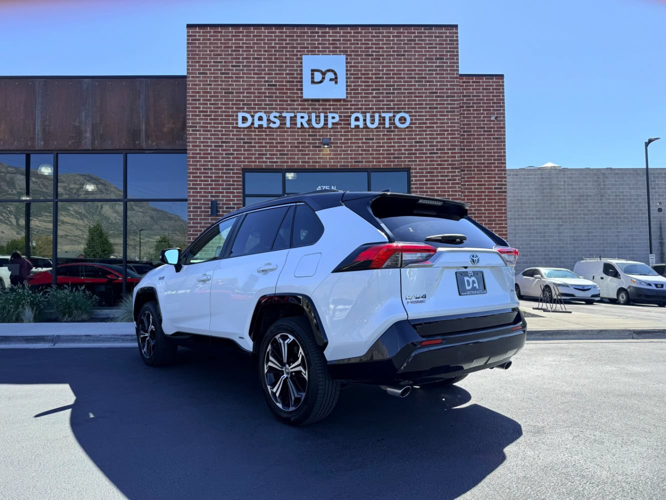 Used 2023 Toyota RAV4 XSE w/ Weather Package AWD/4WD image 6