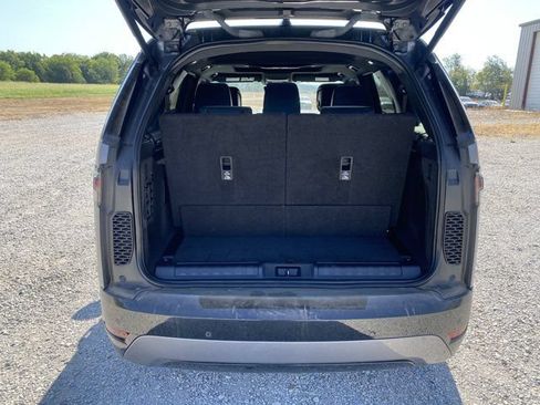 Used 2023 Land Rover Discovery S R-Dynamic AWD/4WD image 6