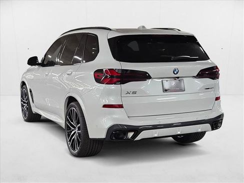 New 2026 BMW X5 sDrive40i w/ M Sport Package image 7