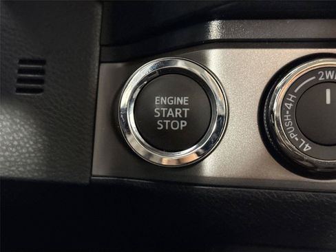 Certified 2023 Toyota Tacoma SR5 w/ Technology Package AWD/4WD image 20