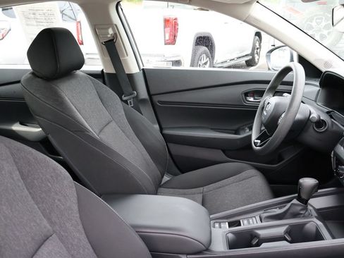 Certified 2023 Honda Accord EX image 8
